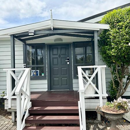 Bycroft Lodge Karaka Luaran gambar