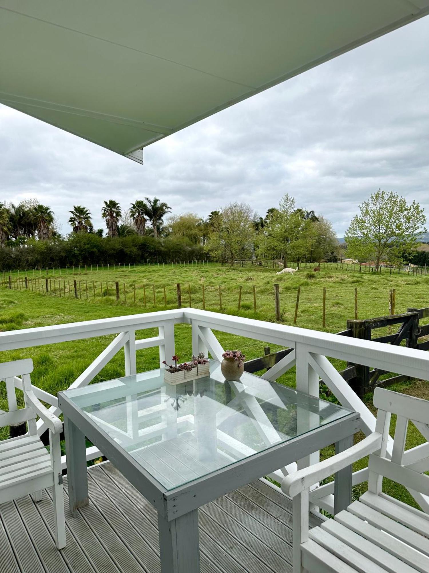 Bycroft Lodge Karaka Luaran gambar